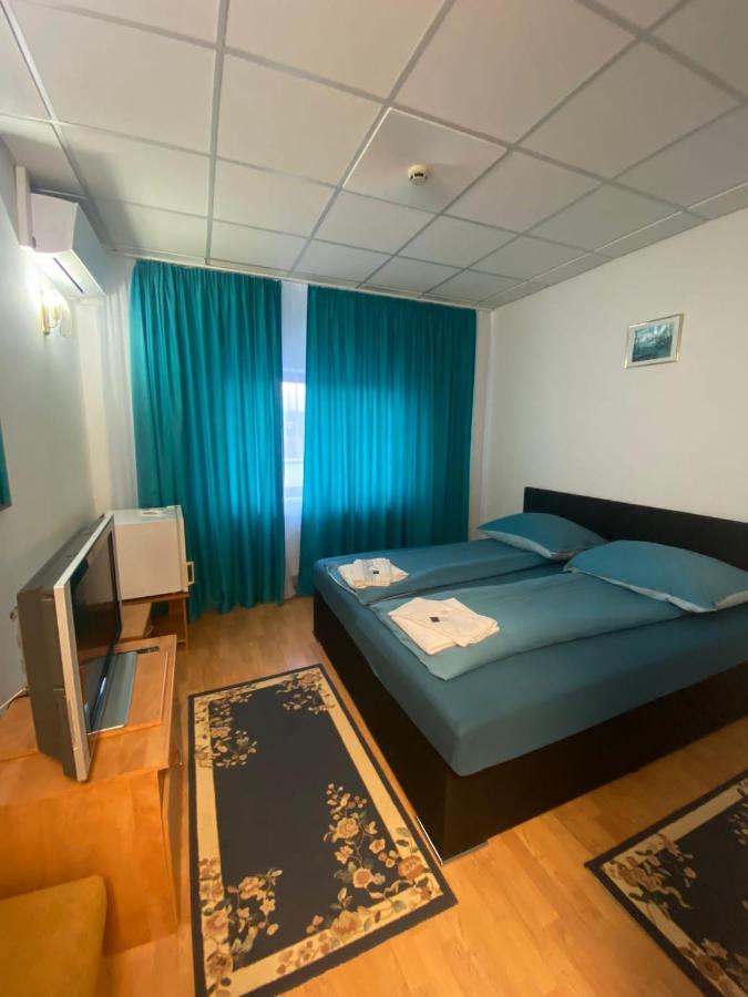 Magnific Hotel Bors Экстерьер фото