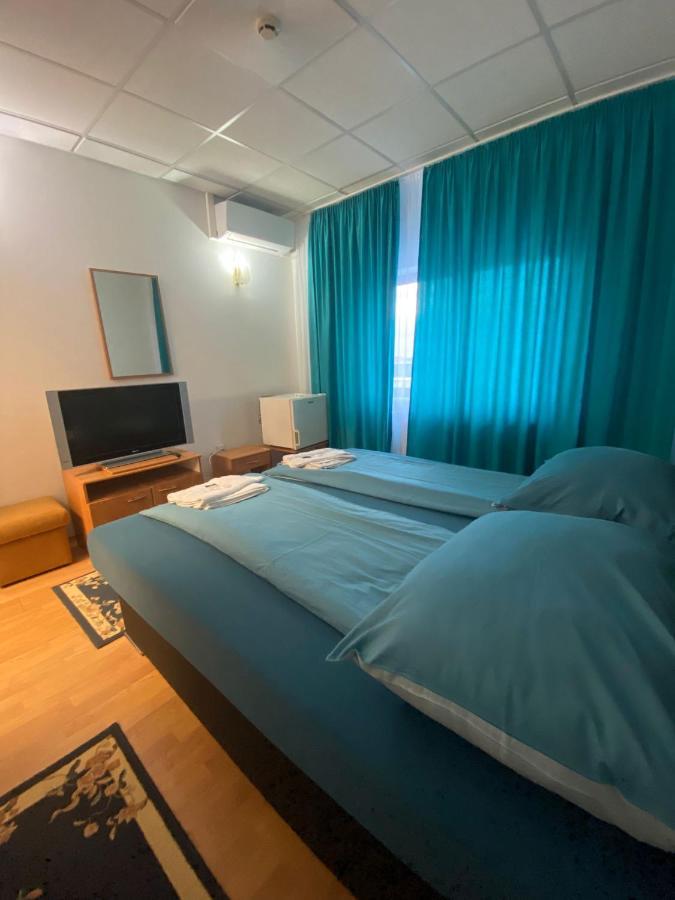Magnific Hotel Bors Экстерьер фото